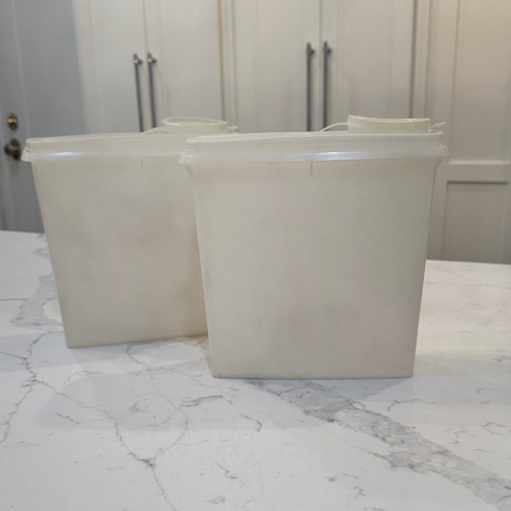 Set of 2 Vintage Tupperware Store-N-Pour Cereal Containers